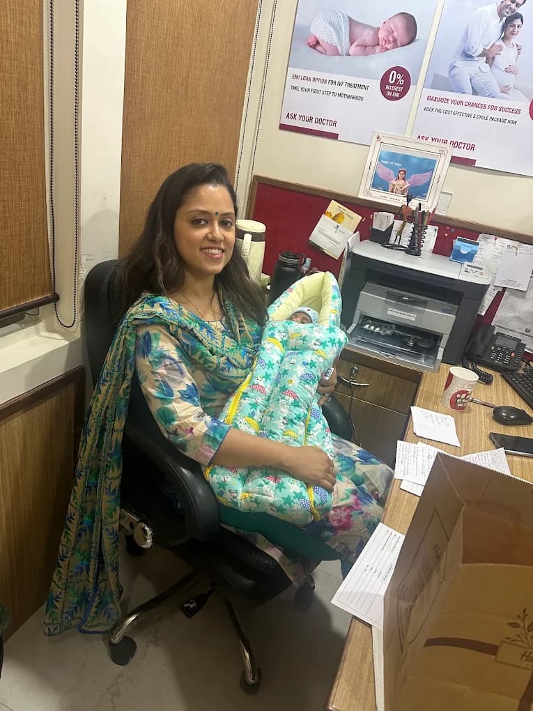 Laboratory processing of retrieved sperm for ICSI at Divine IVF Clinic Noida